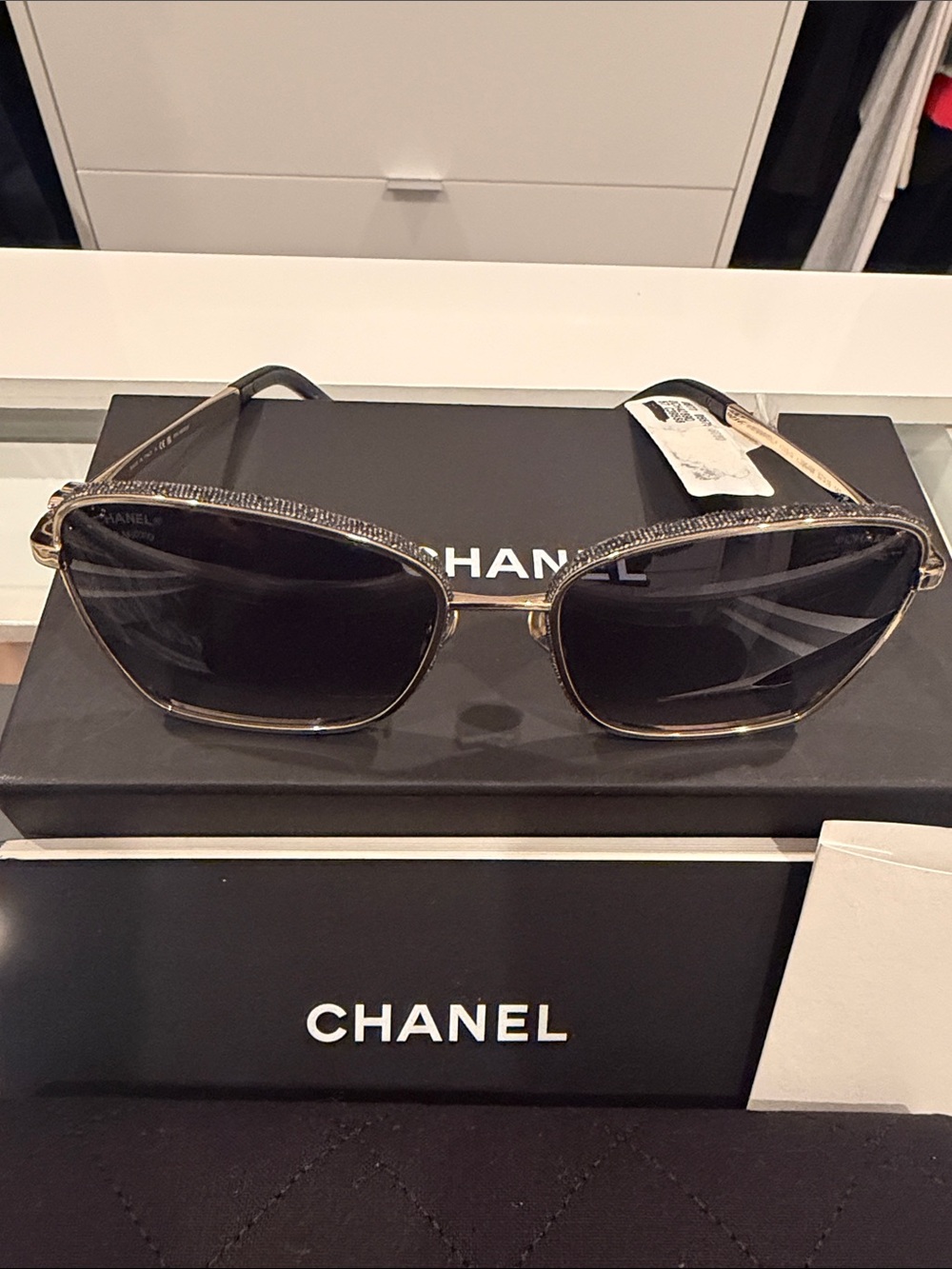 Chanel Polarised Cat-Eye
Sunglasses - Gold | Editorialist